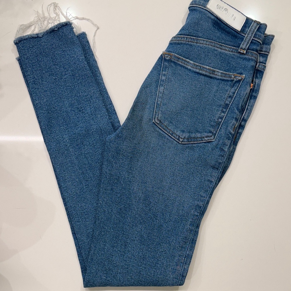 Re/Done Originals 90s Ultra High Rise Skinny Jean in Broken Through Size 24